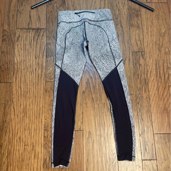 Lululemon Pace Rival Crop leggings in Power Luxtreme fabric Size 6 - Picture 4 of 9